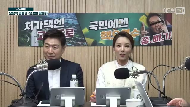 Snapshot at 352.5s